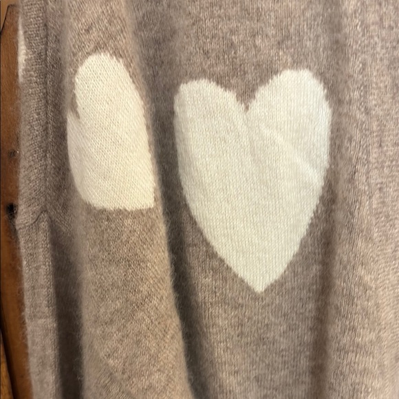 Magaschoni Beige Heart Cardigan Size XL - Picture 3 of 5